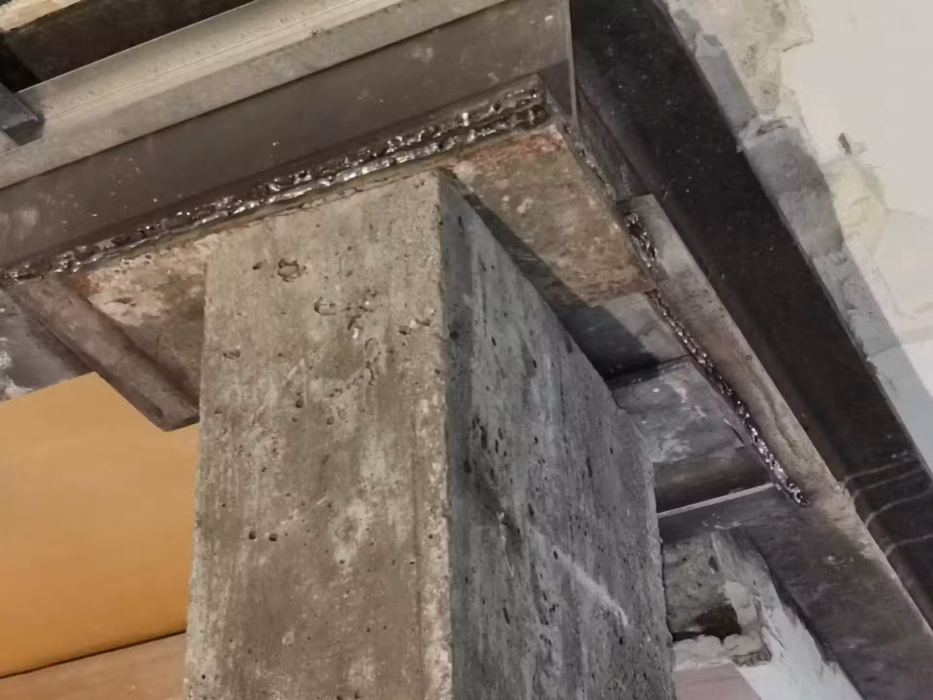 Ouverture de mur porteur avec poutre acier